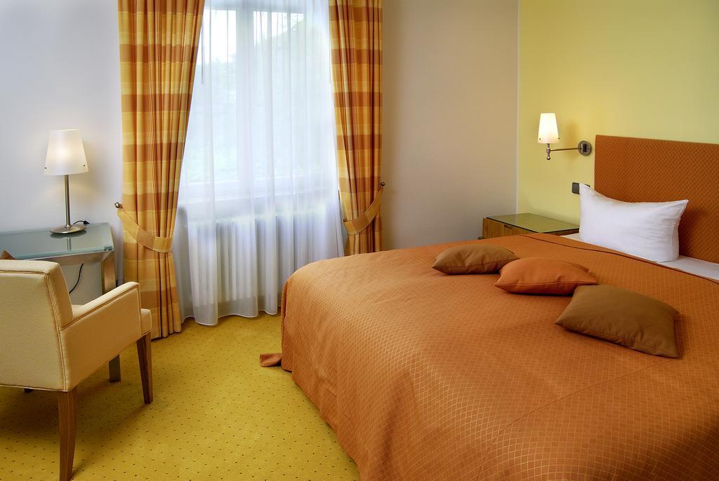Restaurant-Hotel Maien Lörrach Eksteriør billede
