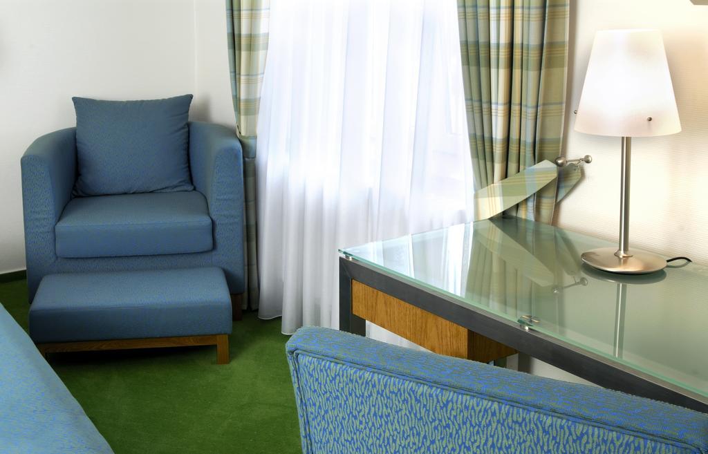 Restaurant-Hotel Maien Lörrach Eksteriør billede