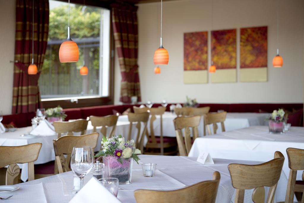 Restaurant-Hotel Maien Lörrach Eksteriør billede