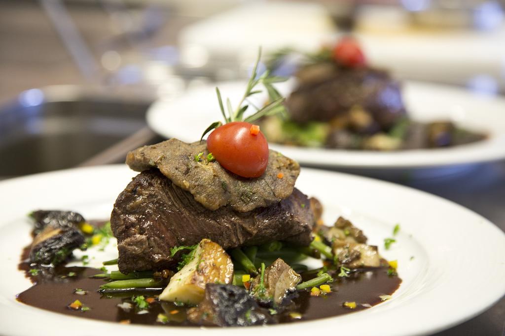 Restaurant-Hotel Maien Lörrach Eksteriør billede