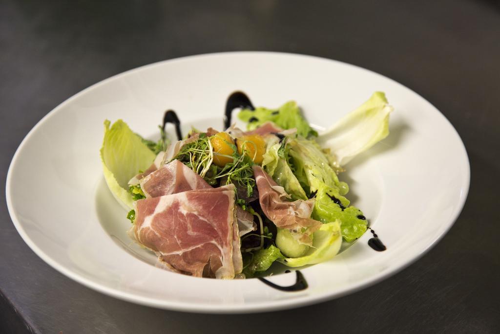 Restaurant-Hotel Maien Lörrach Eksteriør billede